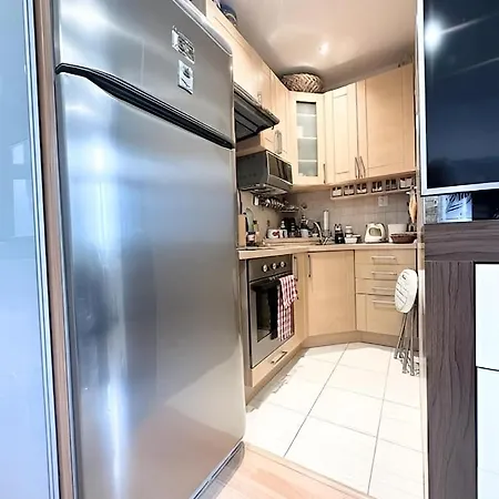 דירה Blue In Center, Location *